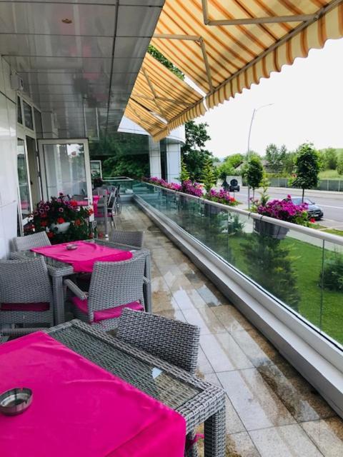 Hotel Afrodita -Vălenii de Munte Exterior foto